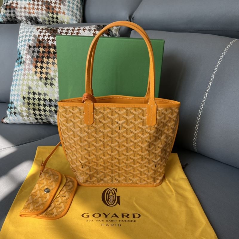 Goyard Shopping Bags